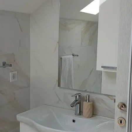 Villa 'whispering Pines' Ilidza