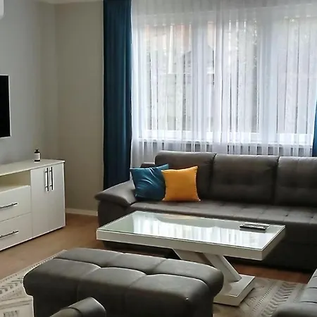 'whispering Pines' Ilidza *