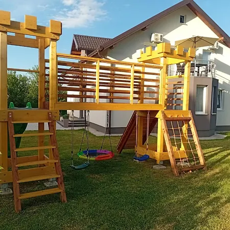 'whispering Pines' Ilidza *