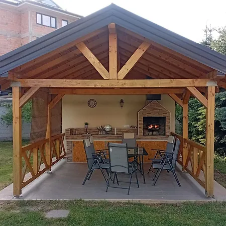 'whispering Pines' Ilidza