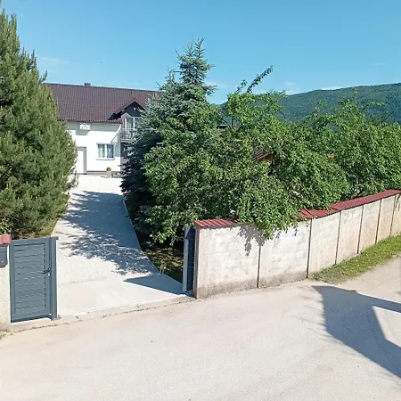 'whispering Pines' Ilidza